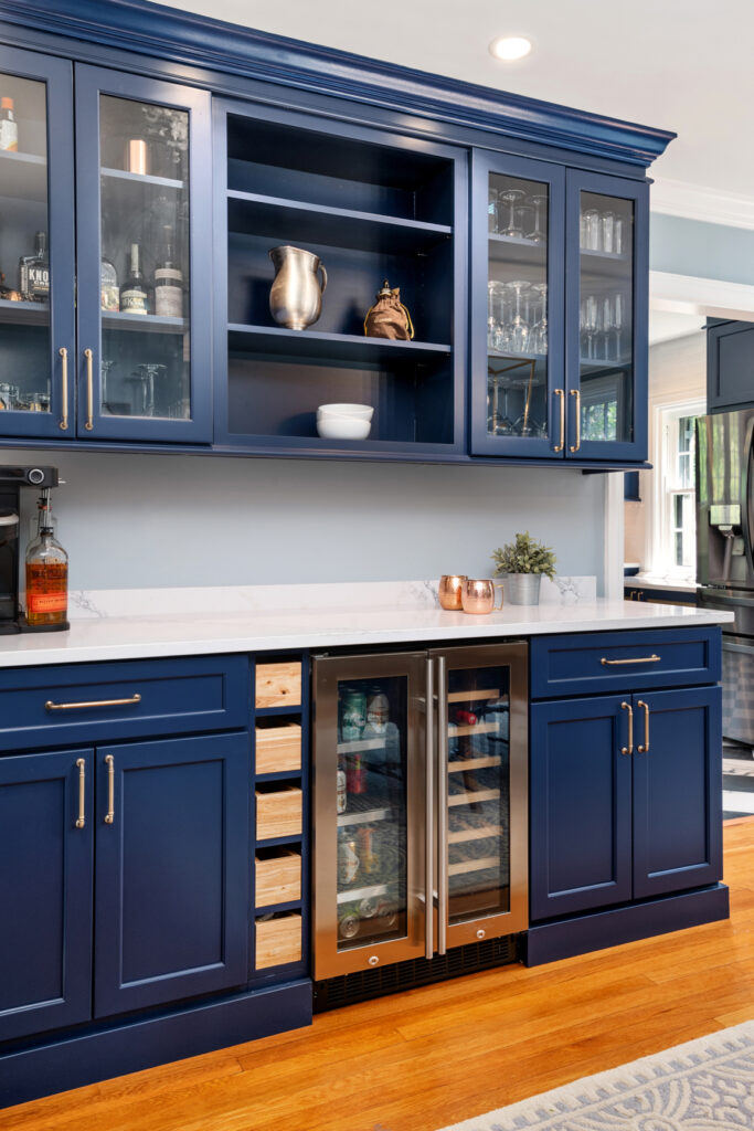 CUSTOM BUILT IN CABINETS BY PARKER DESIGN BUILD