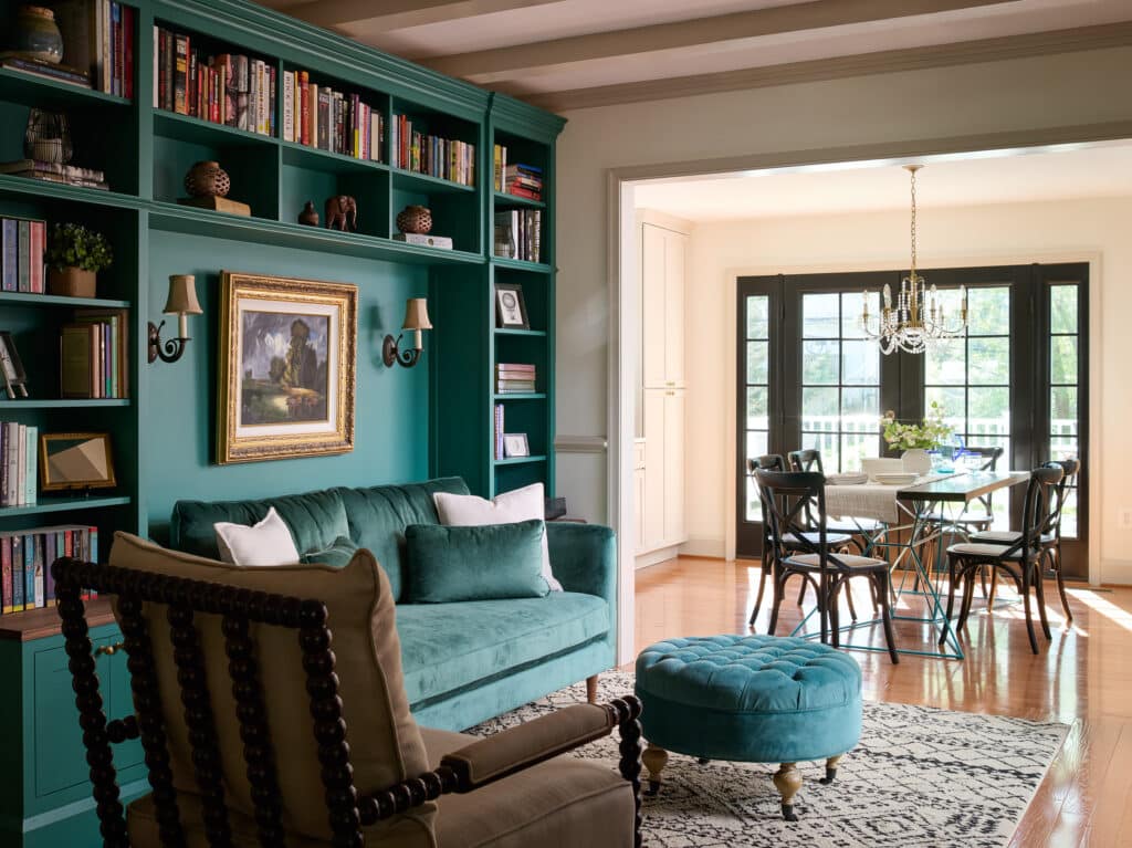 AFTER PHOTO LIVING ROOM REMODEL WITH CUSTOM BUILT-IN LIBRARY